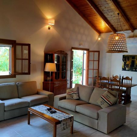 Bungalow Gialova Luaran gambar